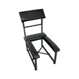 Mobilier BDSM : oratoire de soumission full black