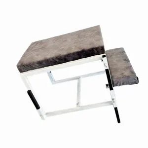 Mobilier BDSM : Tabouret modulable blanc et marron